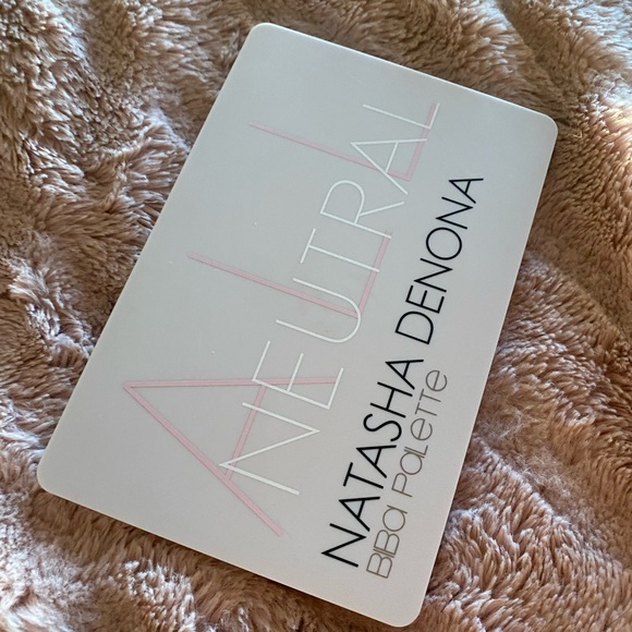 NATASHA DENONA BIBA PALETTE LIMITED ED. - Picture 11 of 12